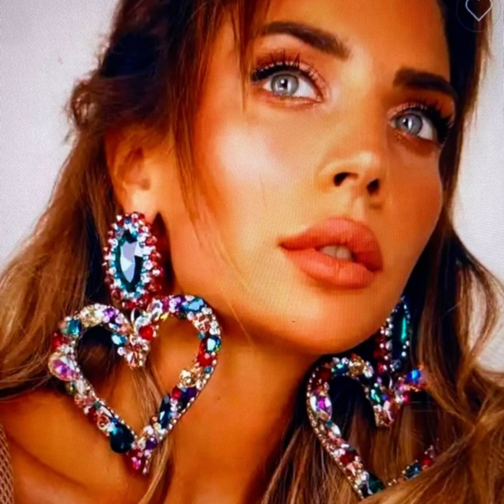 Statement Heart Rhinestone
Earrings | Crystal Massive Heart
Shape Drop Earrings